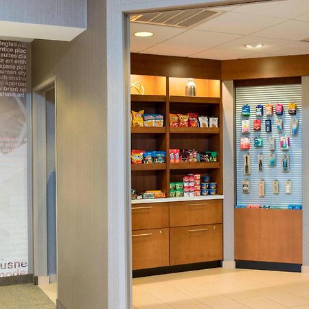 Springhill Suites Grand Rapids North Екстер'єр фото