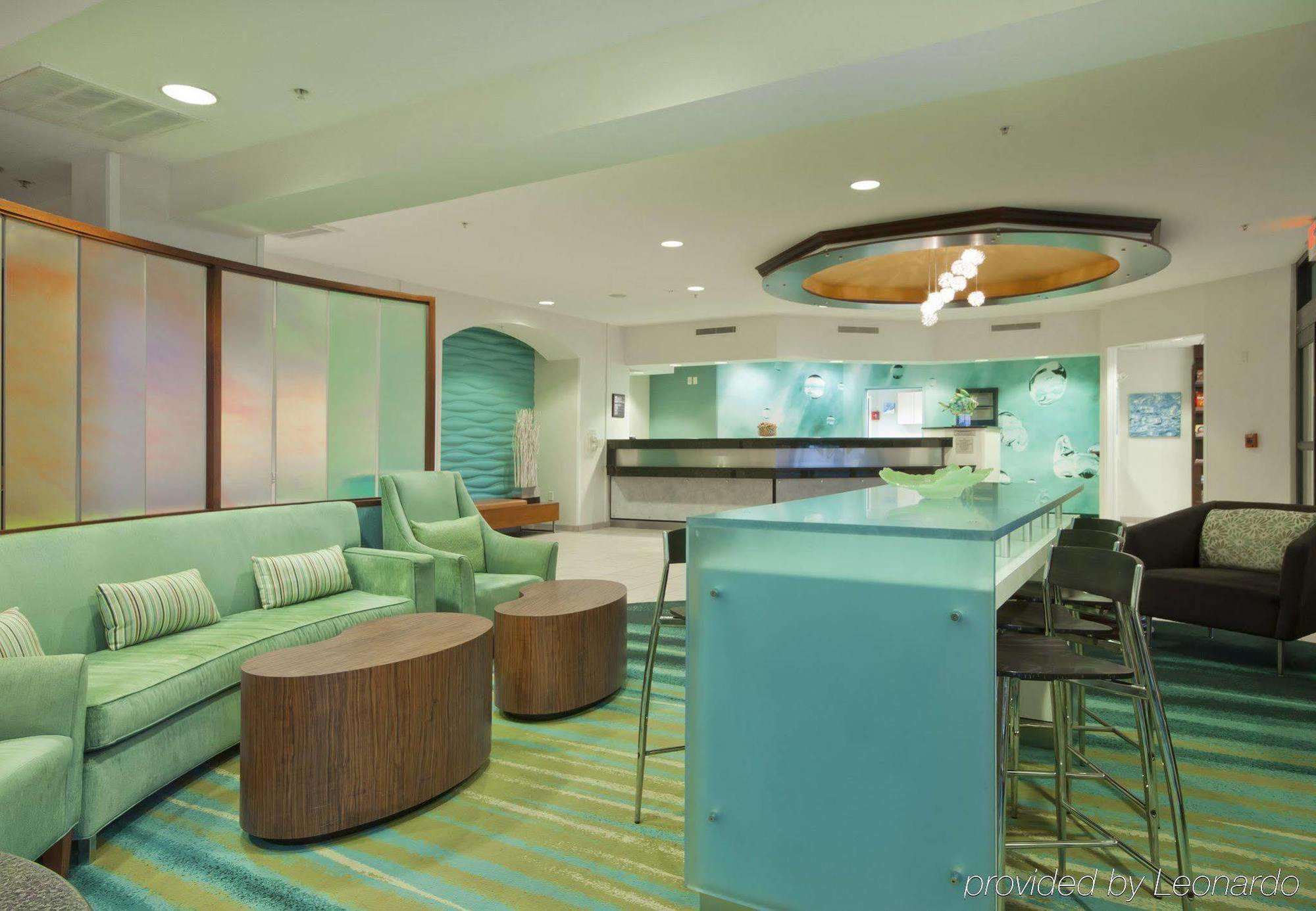 Springhill Suites Grand Rapids North Екстер'єр фото